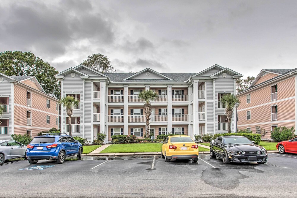 Resort Amenity Access: Chic Myrtle Beach Condo! view 5