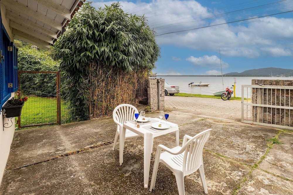 Charming Studio Edge of Lagoa da Conceicao Jhg1733