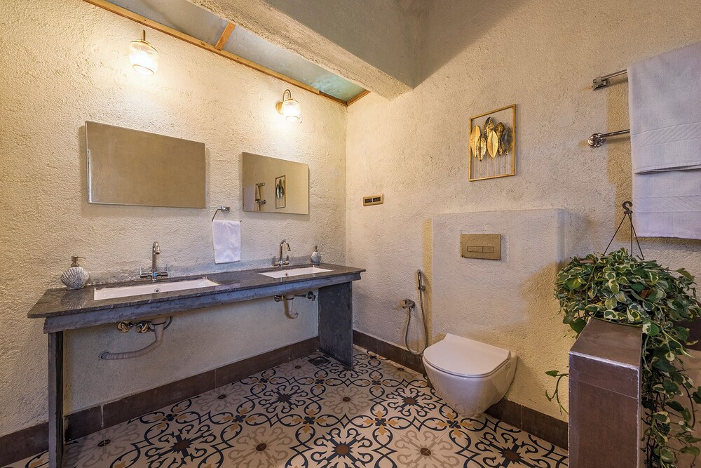 Cosmicstays Joshet Farmstay