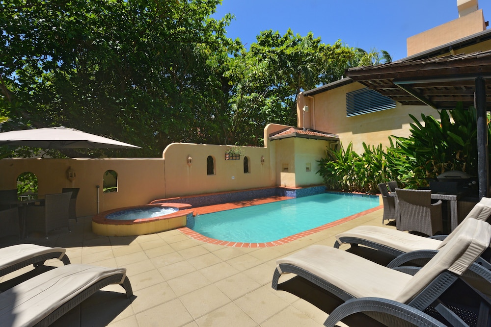 Seascape Apartments at Villa San Michele - Image 2