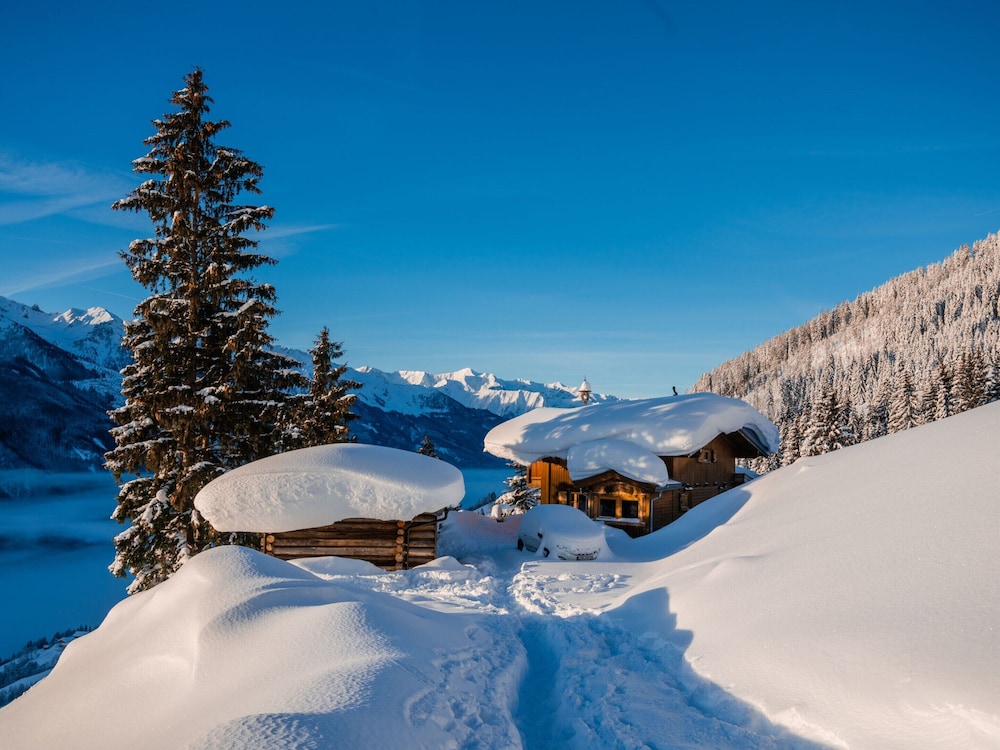 Chalet in Hollersbach Near Kitzbuhel Ski Lift