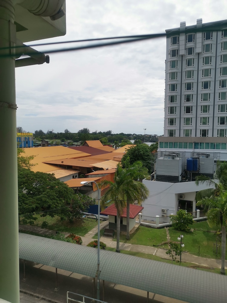 TT Suites Kota Kinabalu City Centre photo 4