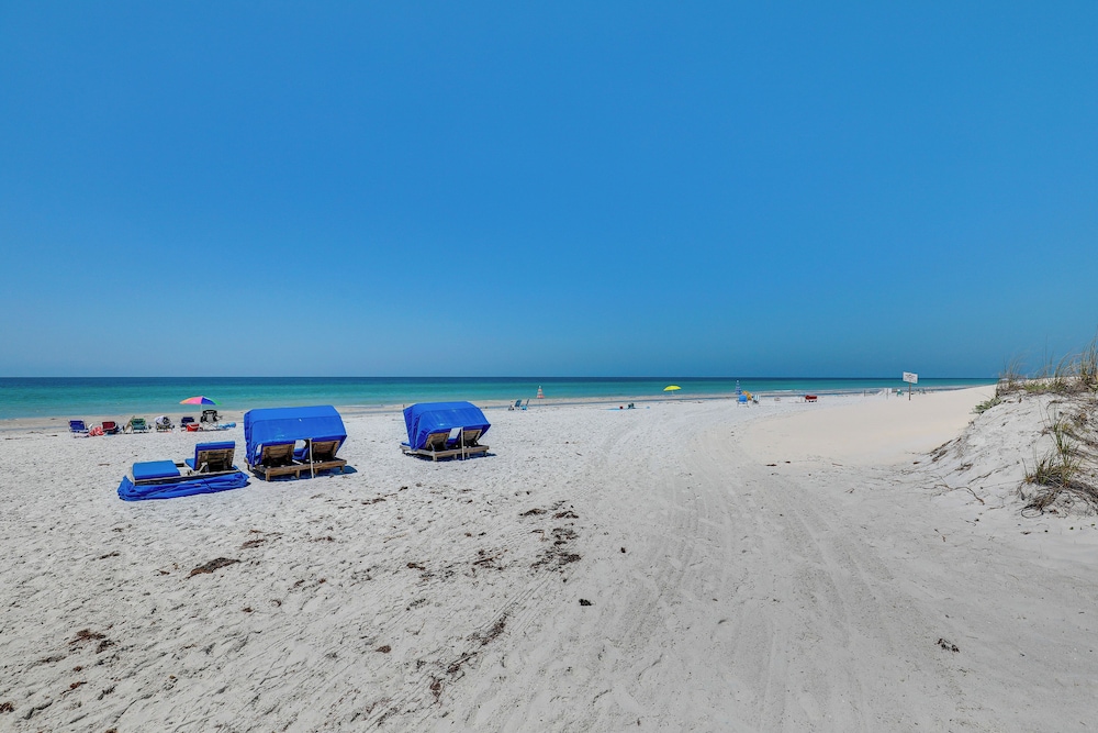 Beachfront Indian Shores Townhome w/ Ocean Views! view 4