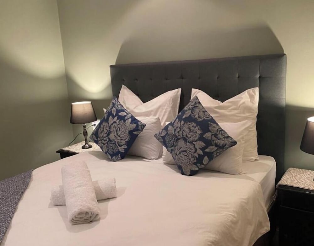 Imany Guesthouse
