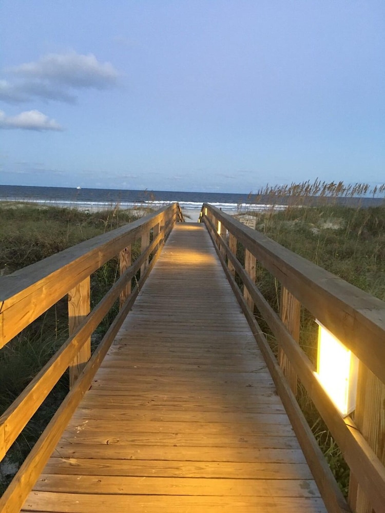 Coral Cove-free Activities- Amenities Included 2 Bedroom Home