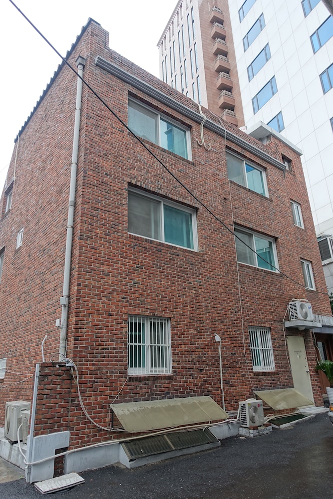 Raon Residence in Gangnam