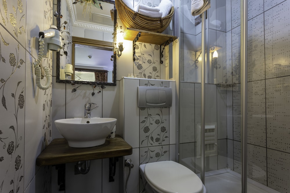 Sphendon Otel - Image 17