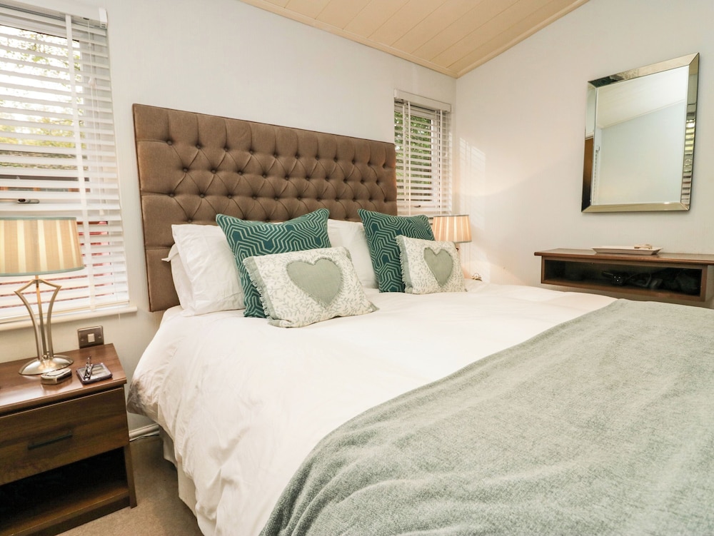 Somerford Lodge