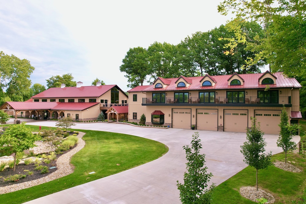 Tall Oaks Resort view 4