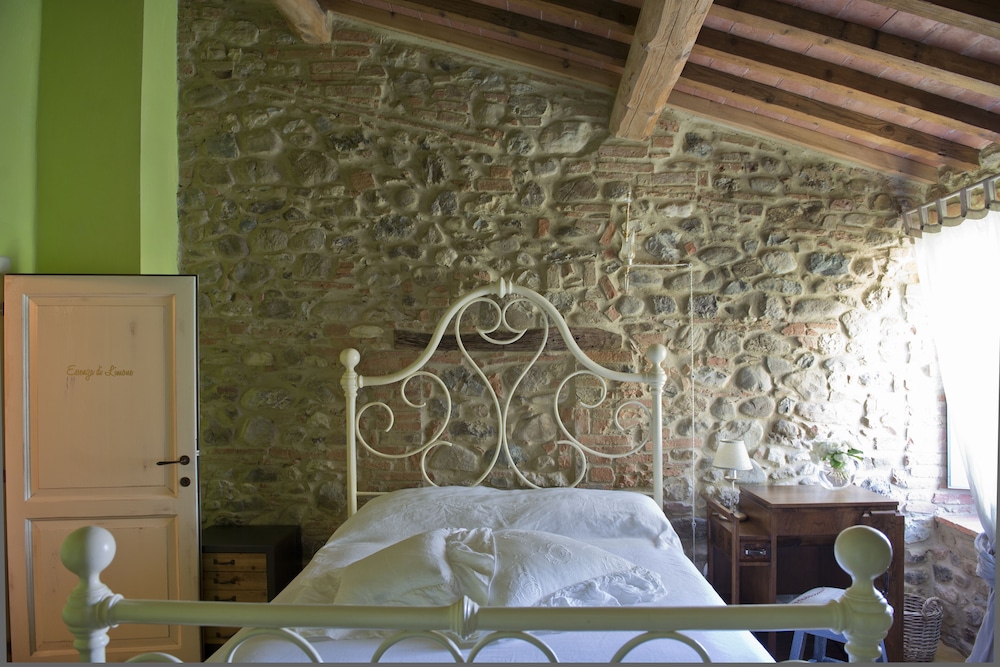 Tenuta Le Tre Virtù view 4