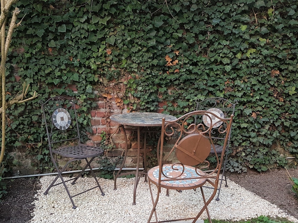 Blues & Chutney Bonn Bed & Breakfast
