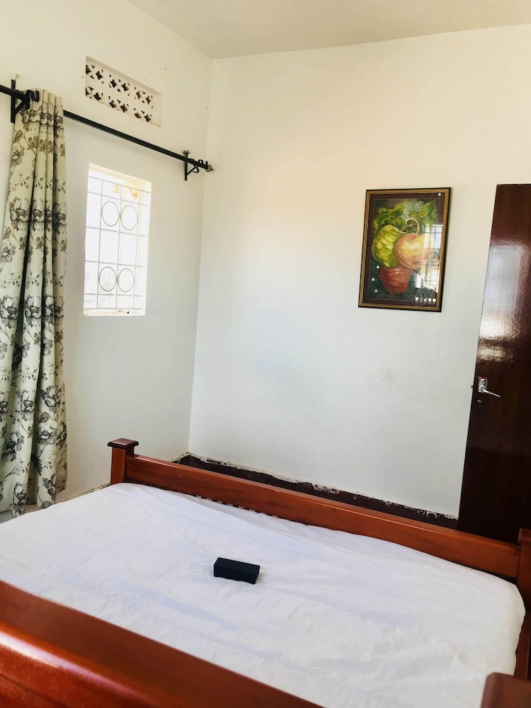 Forest Lodge Mukono view 3