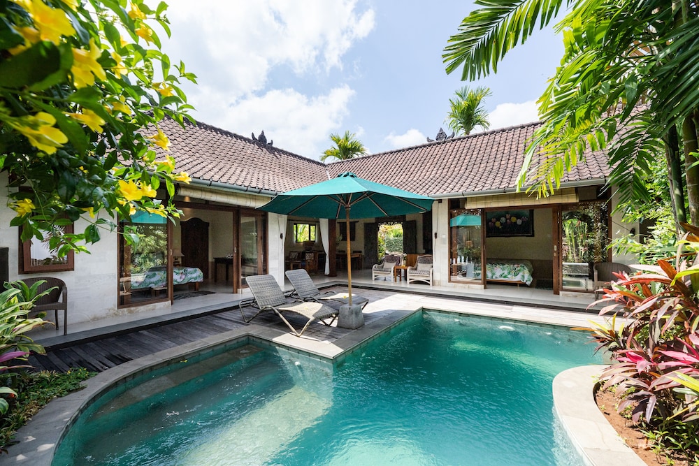 Devi's Place