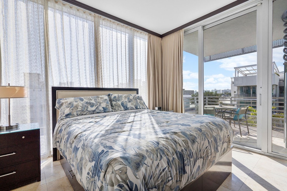 Penthouse With Private Rooftop