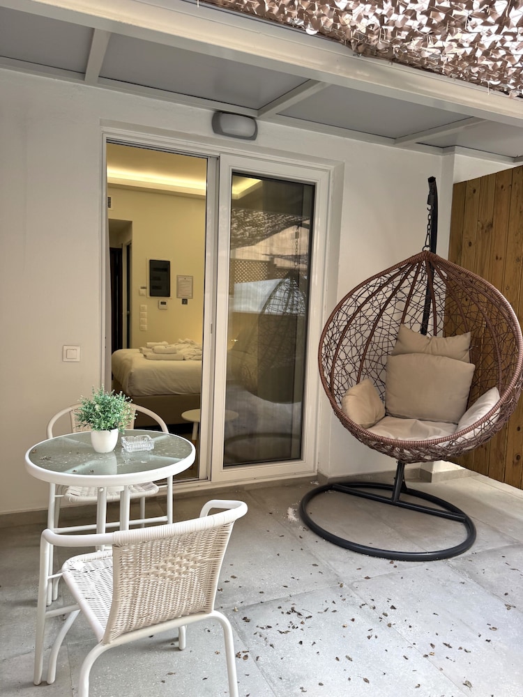 Chic Centre Suites Athens