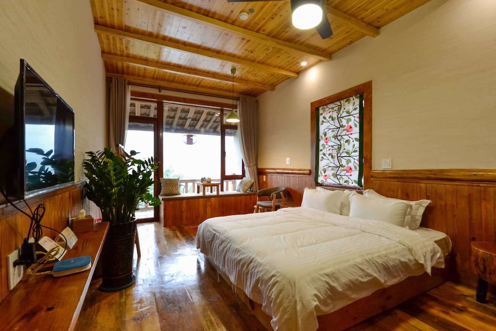 Moganshan Wild House