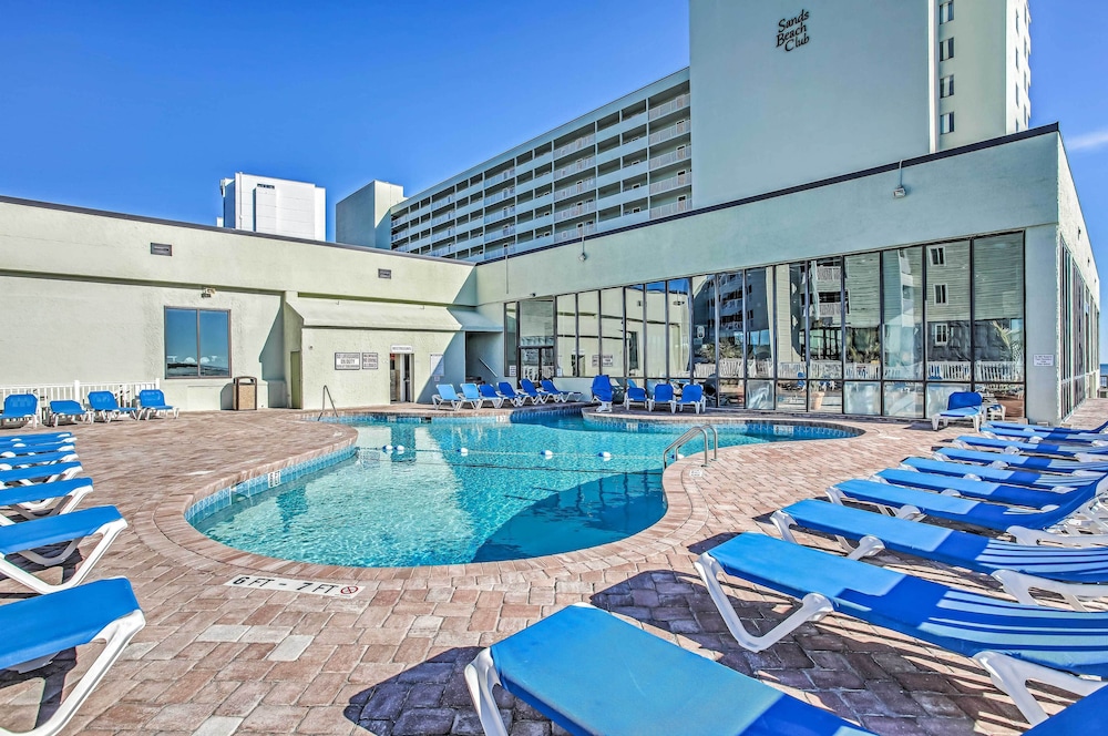Steps to Beach: Myrtle Beach Condo w/ Resort Perks