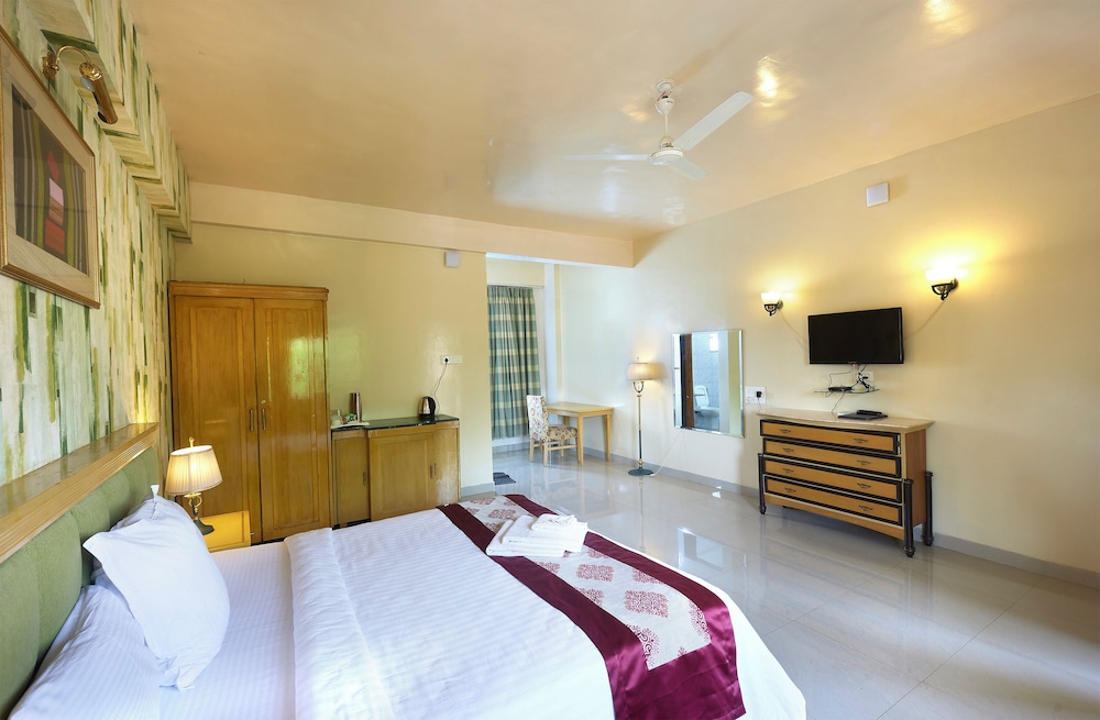 Mango Valley Resorts Ganpatipule
