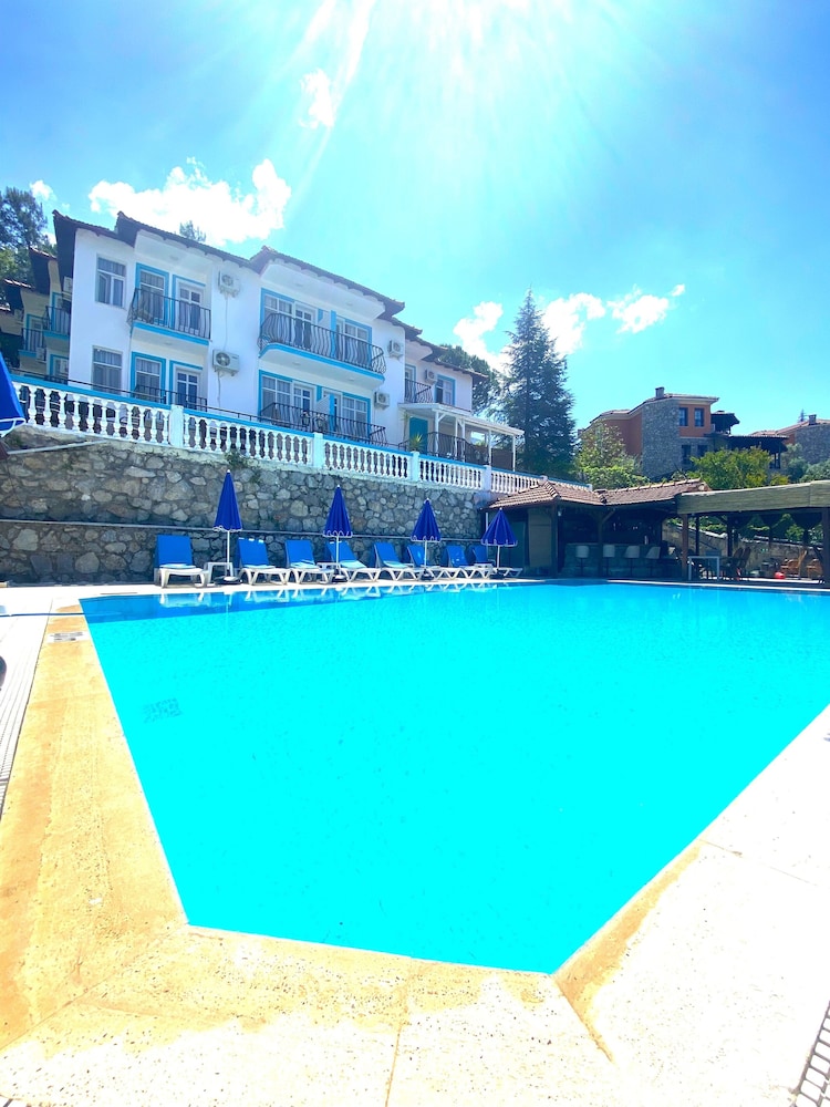 pH Ölüdeniz