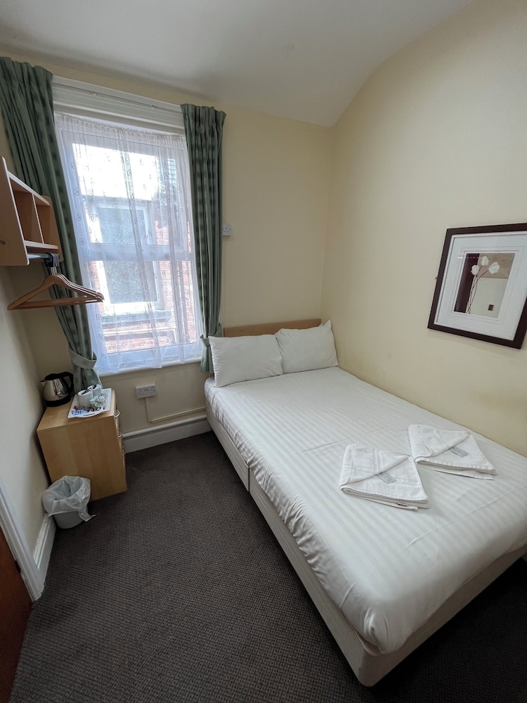 Fairhaven Hotel Central Blackpool
