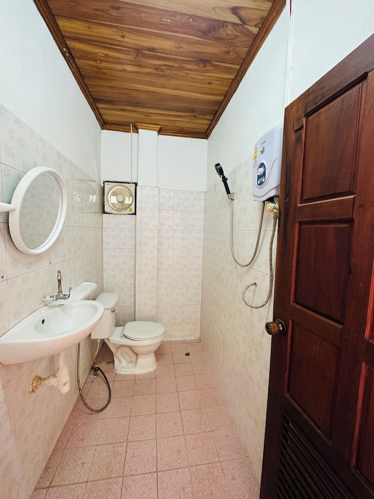 Silikhane Guest House