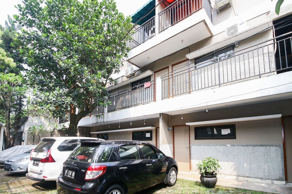 Sky Inn Rempoa Jakarta