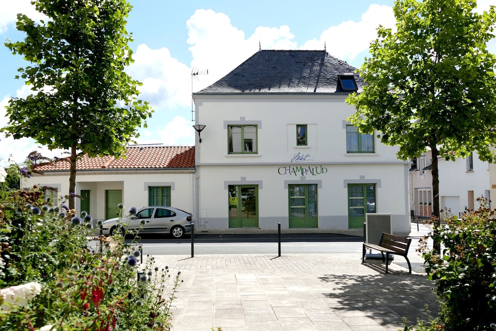 Le Champalud - Property Image 27