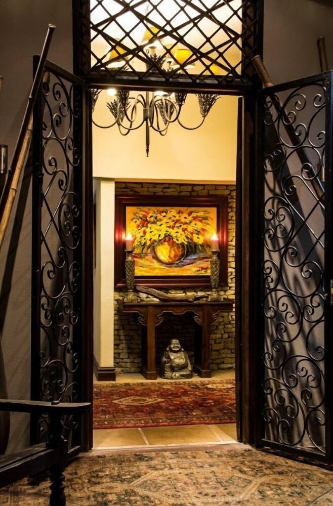 Hotel Cowrie Cove Guest House