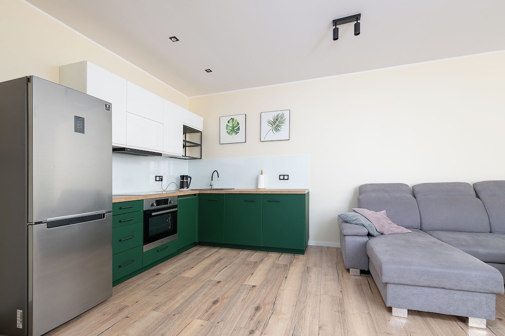 RentPlanet - Apartamenty Rewolucji 1905