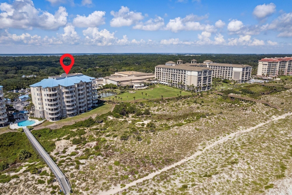 21 Ocean Place 3 Bedroom Condo