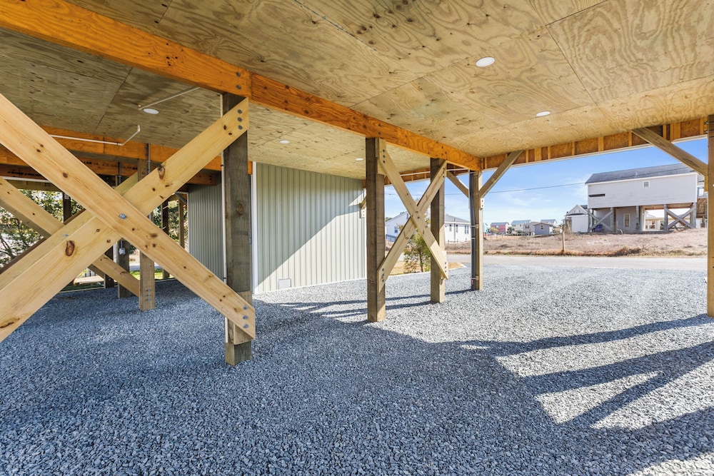 Salt & Lime by Topsail Realty