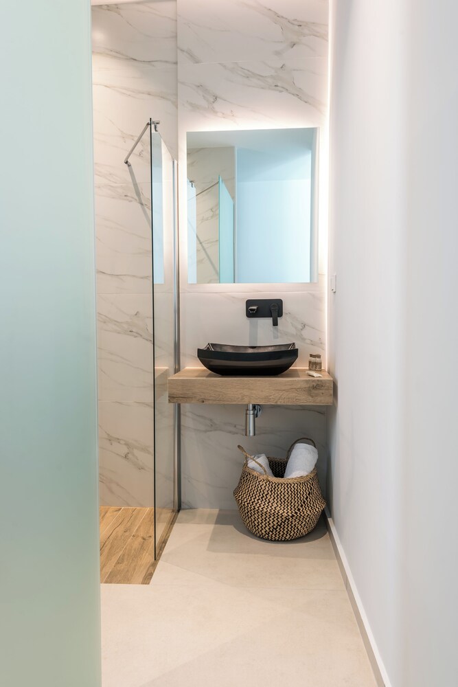 Rivière Residence Paros