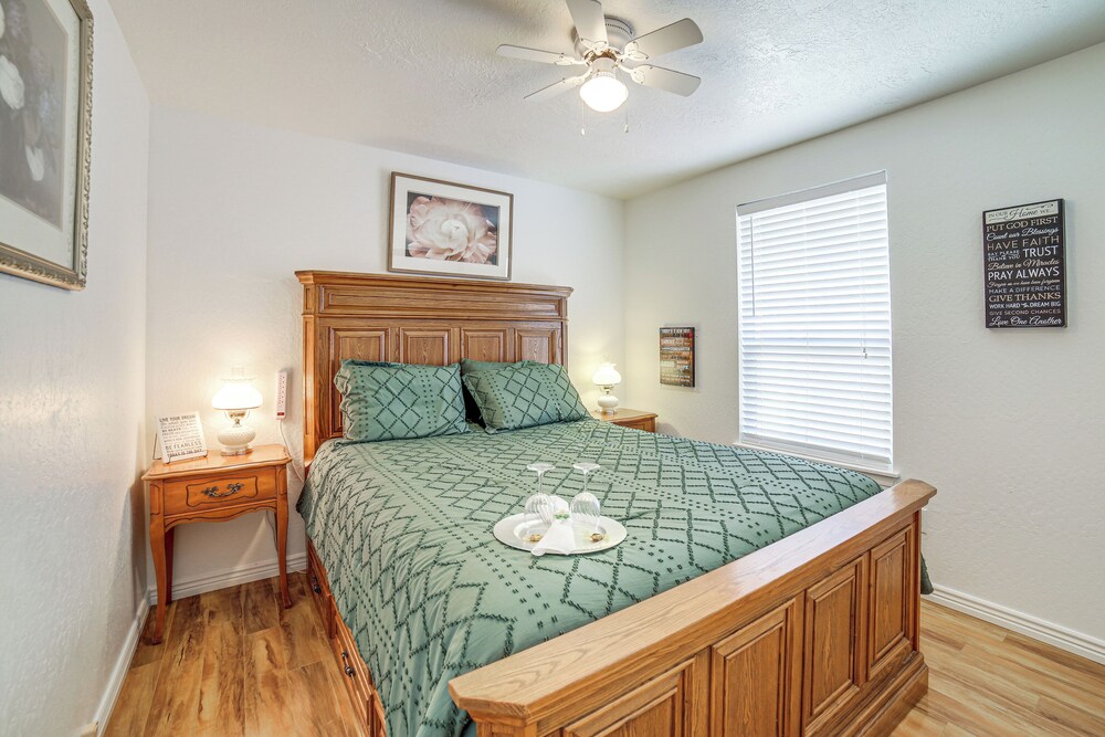 14 Mi to Meridian: Water-view Retreat w/ Patios!