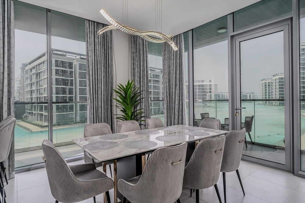 Residence 11 203 in Dubai