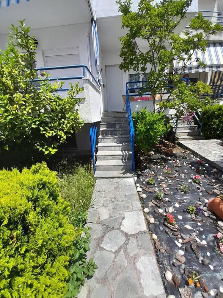 Photo 29