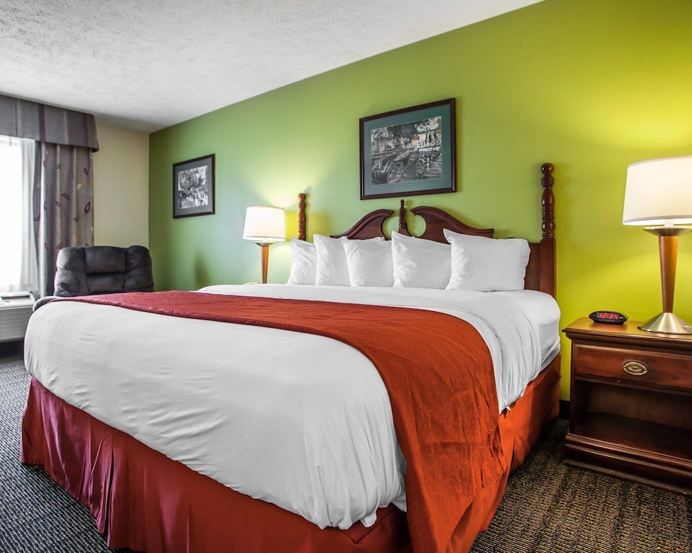 Quality Inn Florence Muscle Shoals view 5