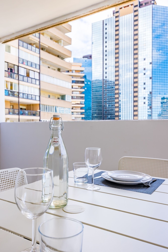 Casa Kenzo With Parking by Napoliapartments