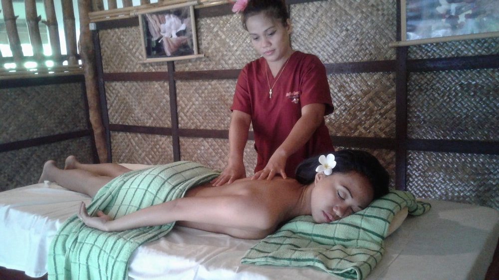 Chelle's Guest House and Backpackers - Hostel
