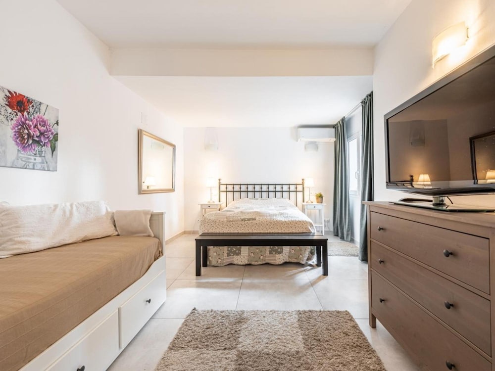 Sol y Paz 3 Family Apartment With Great Location