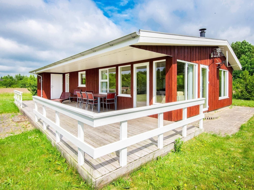6 Person Holiday Home in Hovborg-by Traum