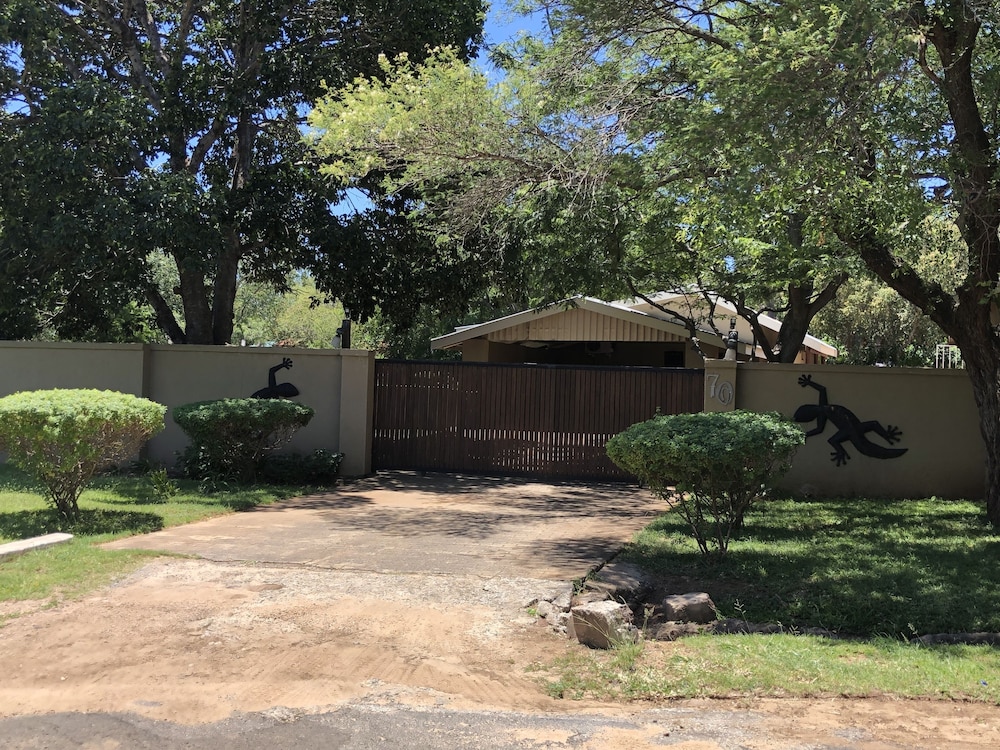 Gecko Cottage