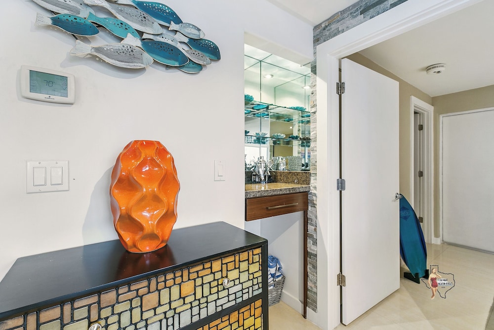 Bahia Mar Solare Resort Condos