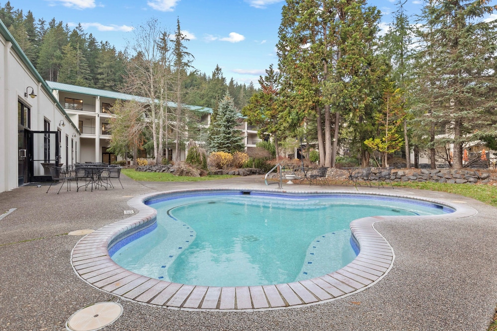 Bonneville Hot Springs Resort & Spa