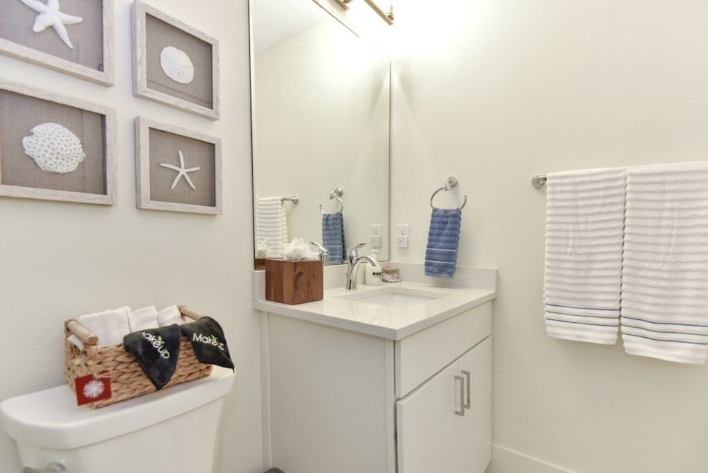 The White House On Flagler Beach - Unit 23 3 Bedroom Home