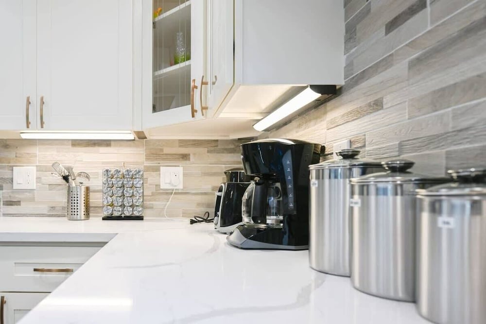 @ Marbella Lane - Exquisite Home 3BR