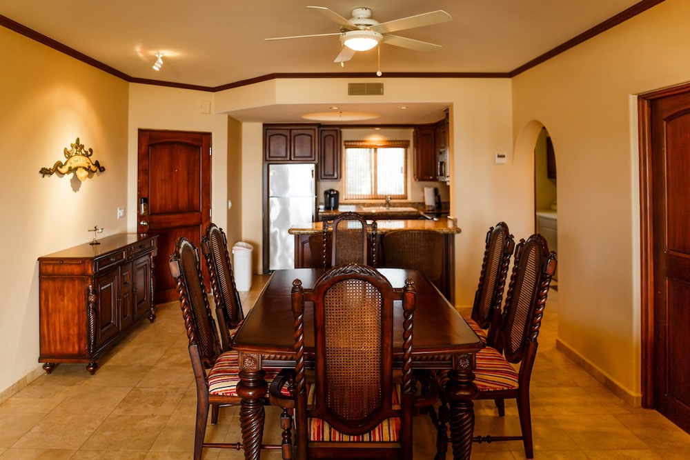 Villa in Hoedspruit With Hot Tub
