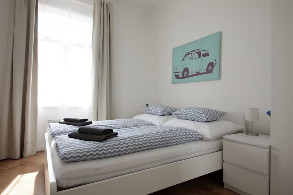 Angel City Apartments