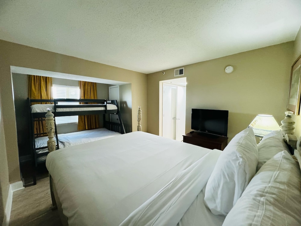 Stunning Oceanfront View Atlantica Tower view 5