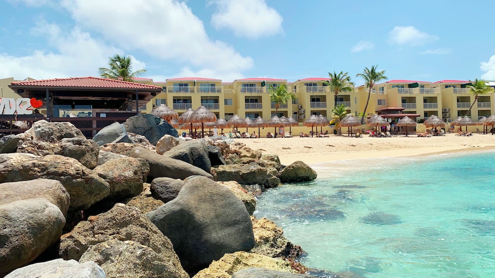 Simpson Bay Resort Marina & Spa 74
