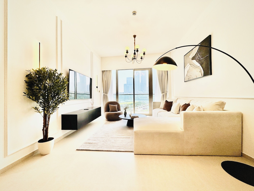 Venduras Elite 2BR Burj Khalifa View